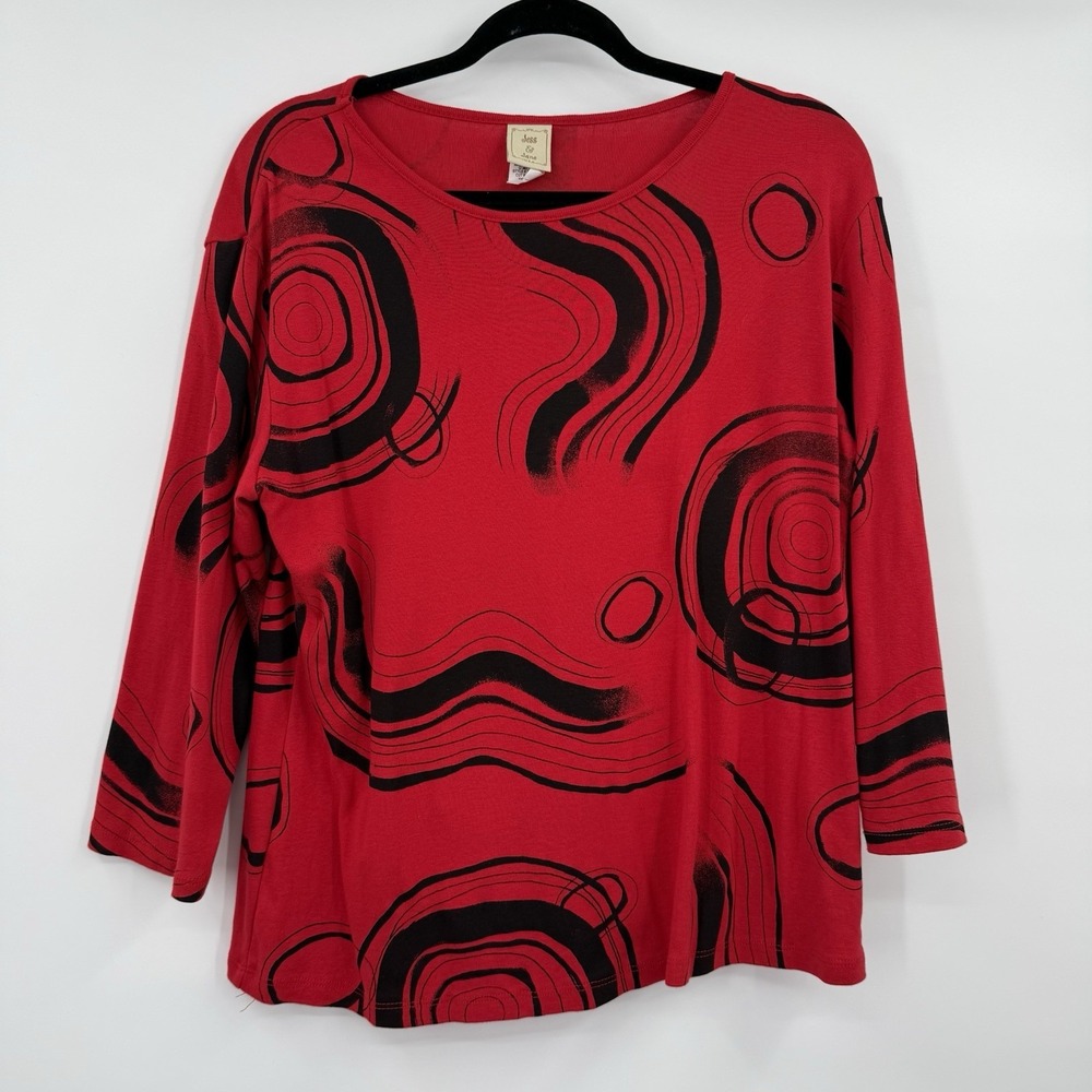 Jess & Jane Top Shirt Womens Large Red Valencia Abstract‎ Art Basic Knit